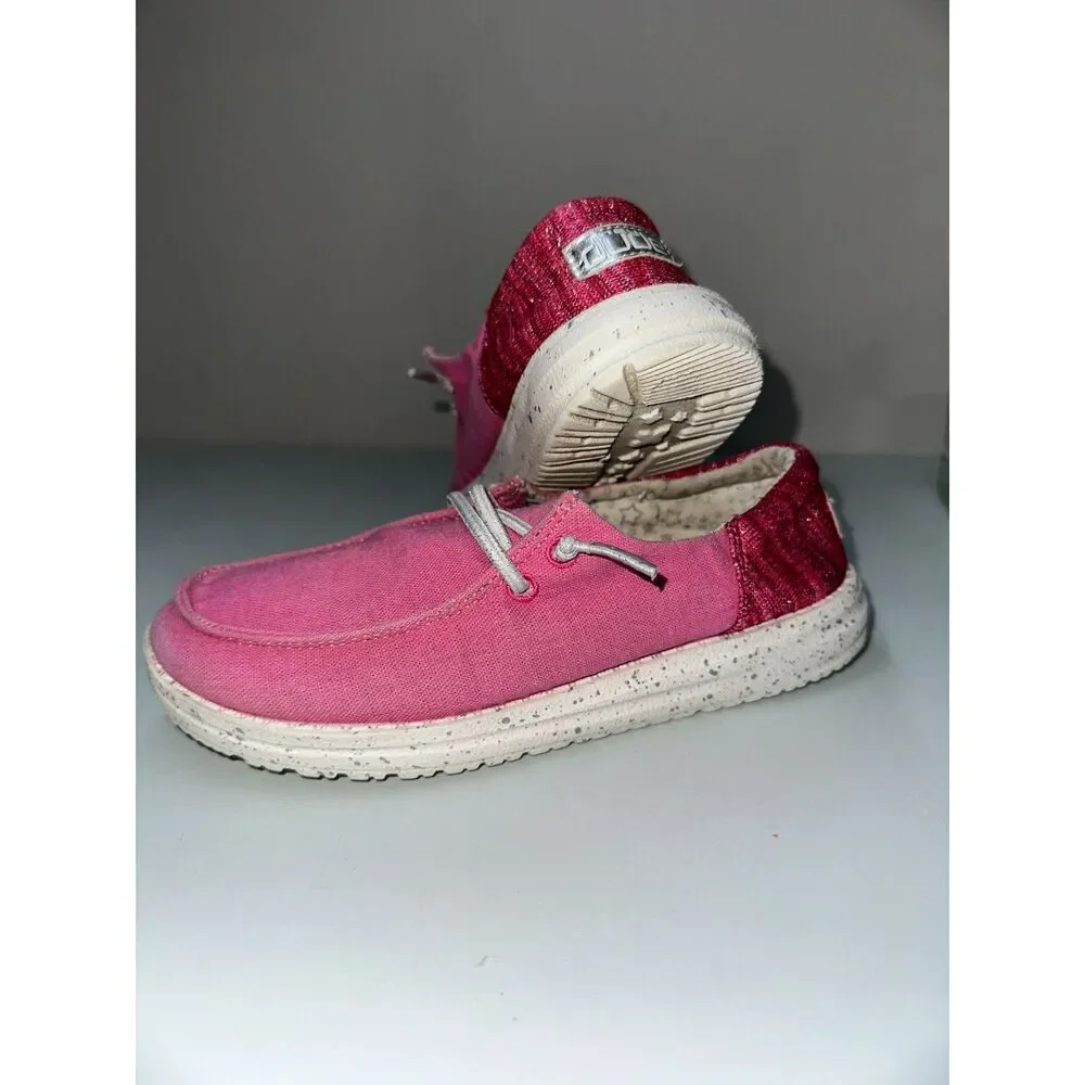 Hey Dude Wendy Youth Shoes, Funk Fuxia, Size‎ Y2/ L3, Pink